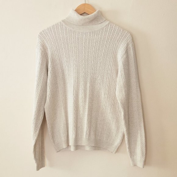 Vintage Sweaters - Vintage Wainscott Cable Knit Turtleneck Sweater